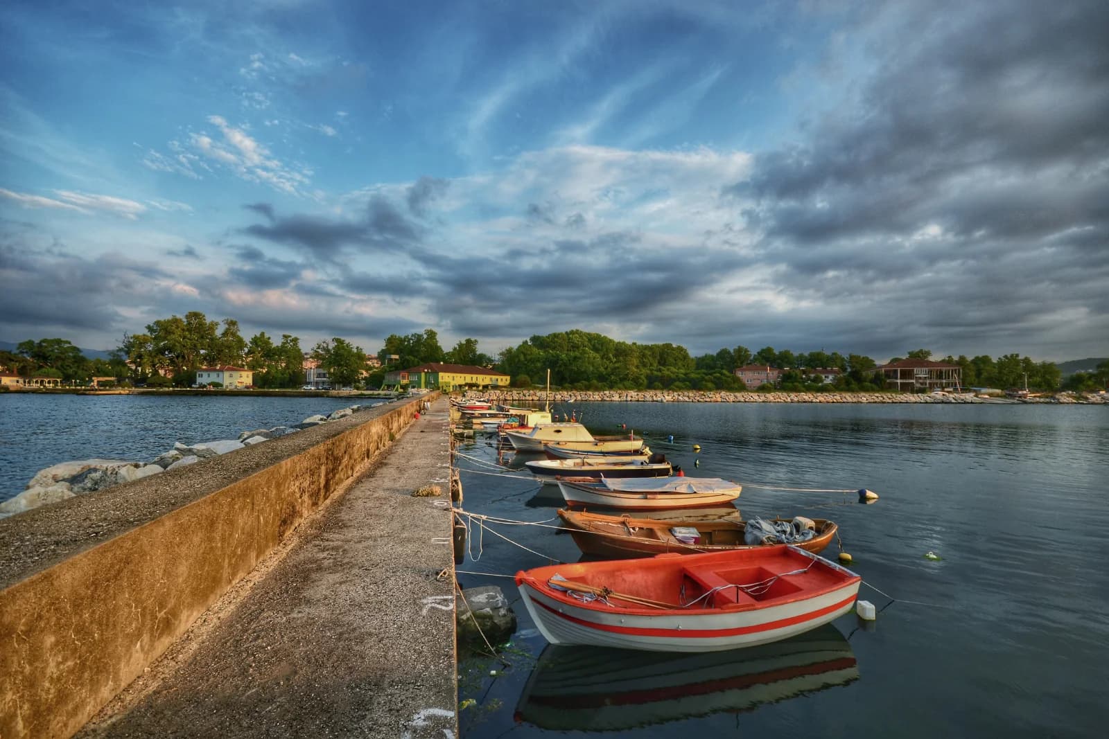 Karşıyaka Mahallesi